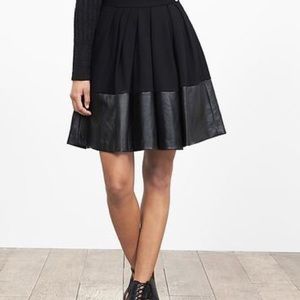 Banana Republic Black A-Line Skirt, size 6